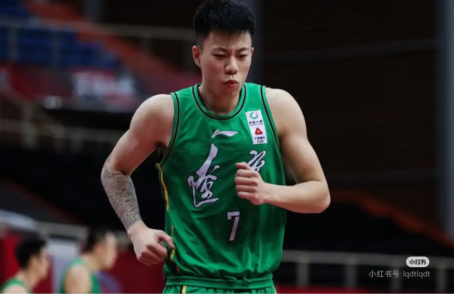 开云体育-包含转折点！金州勇士状态回暖，CBA季后赛冲刺阶段攻防权衡，悬念犹存，资深球员宣示担当的词条